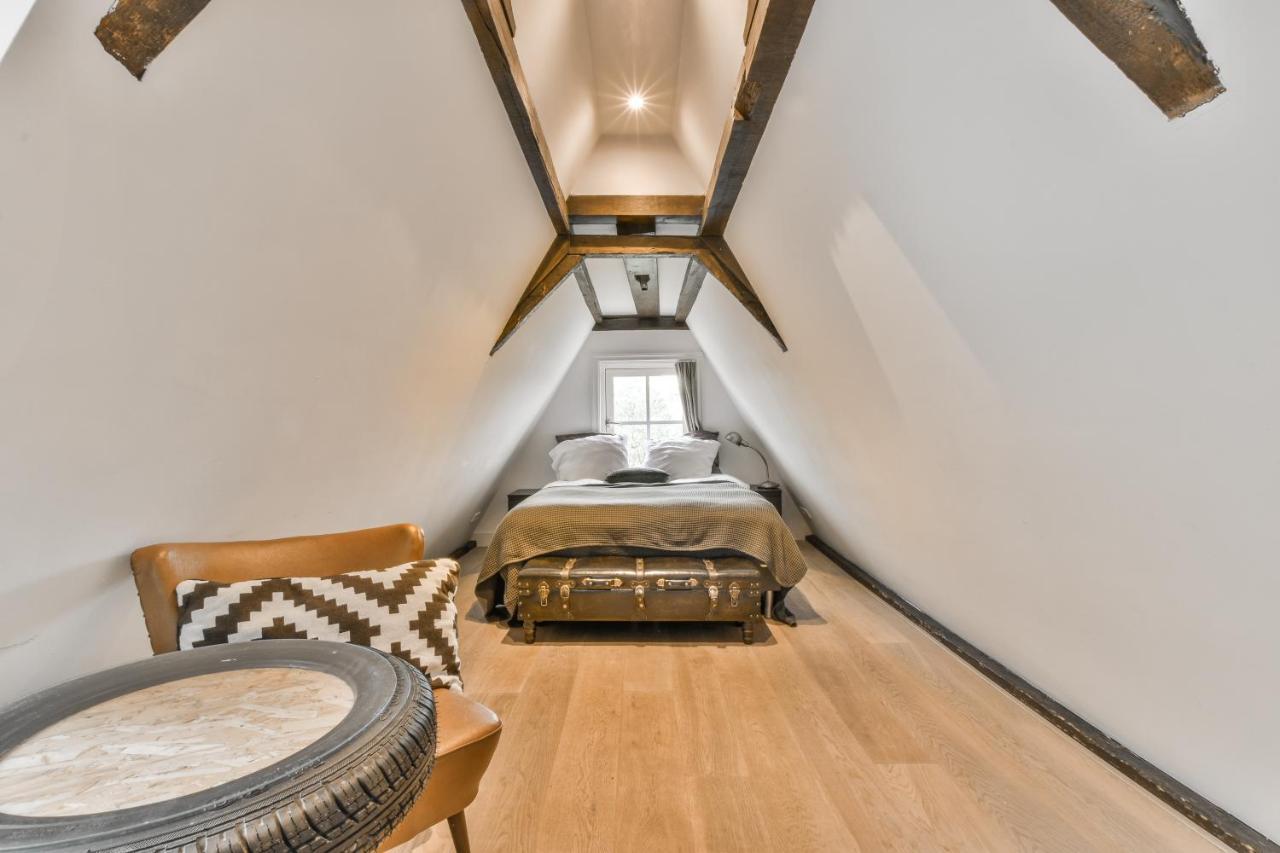 Herengracht Private Room With Canal View Амстердам Екстериор снимка