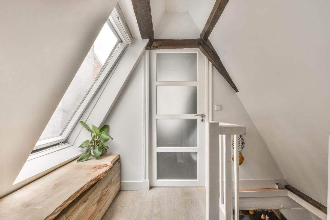 Herengracht Private Room With Canal View Амстердам Екстериор снимка